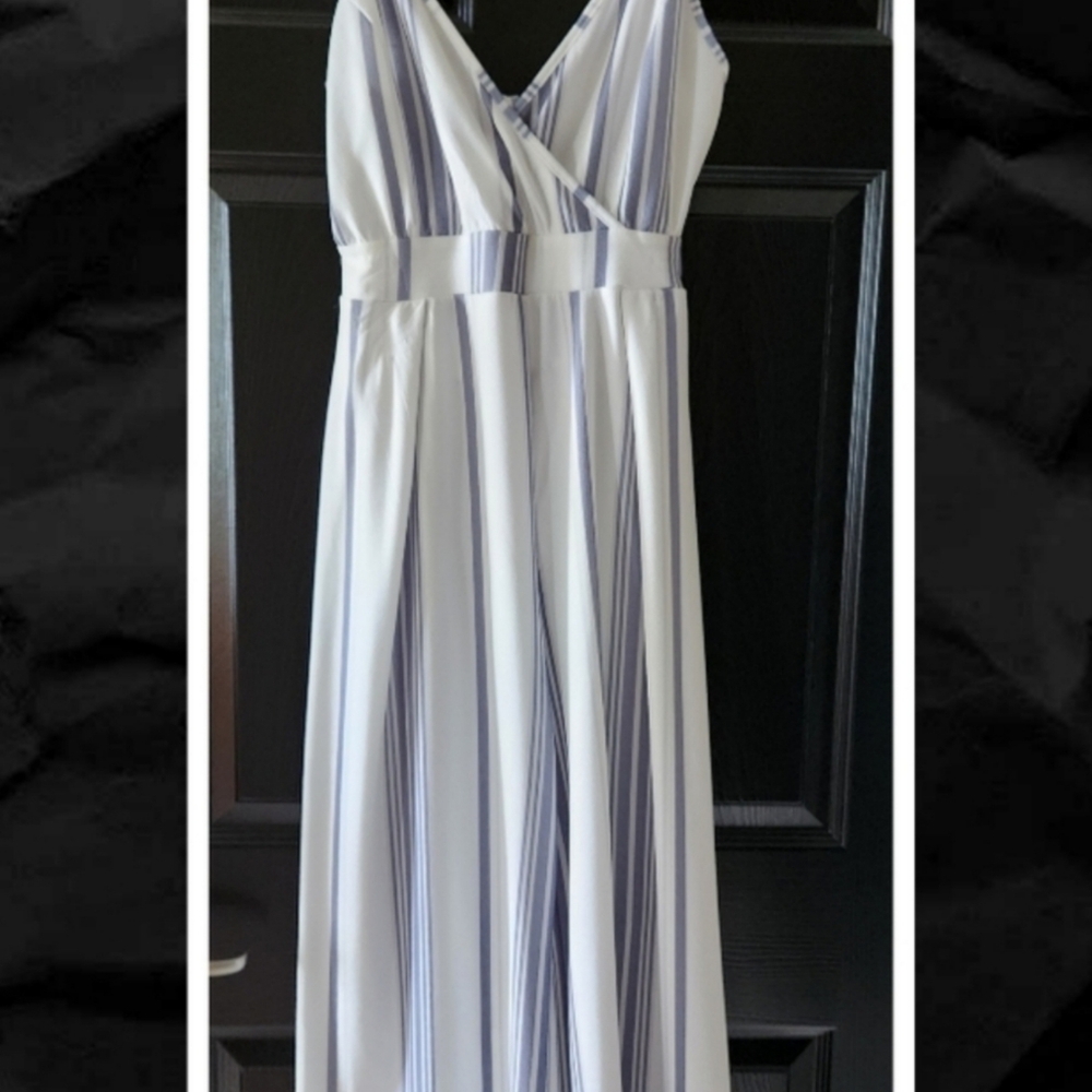 SUCREFAS Boho Blue White Striped Wide Leg Jumpsuit V-Neck Tie Back Size Large - Picture 8 of 12